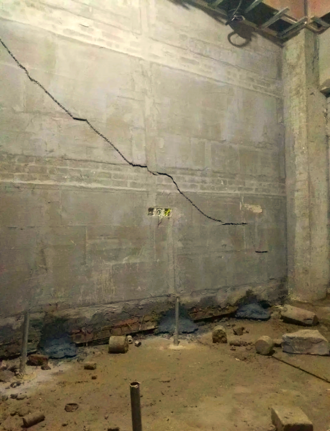 张家口阳原县房屋下沉加固
